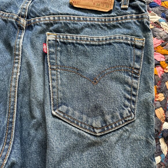 Vintage 90s Levi's 517 Blue Denim Boot Cut Jeans Men's Size 34 x 32 Distressed - Picture 13 of 16